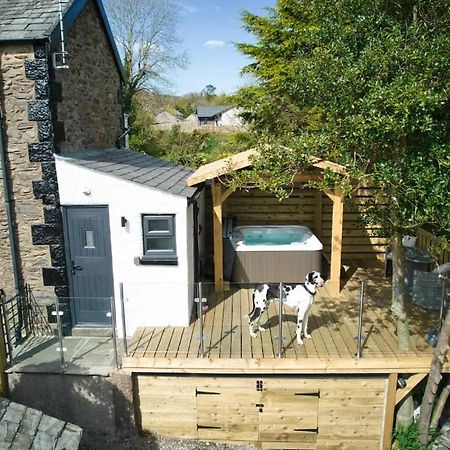 Luxurious Cottage With Hot Tub, Lake District Duddon Zewnętrze zdjęcie