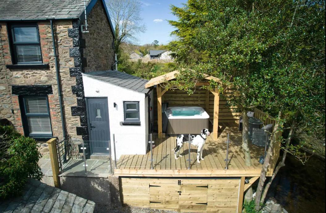 Luxurious Cottage With Hot Tub, Lake District Duddon Zewnętrze zdjęcie