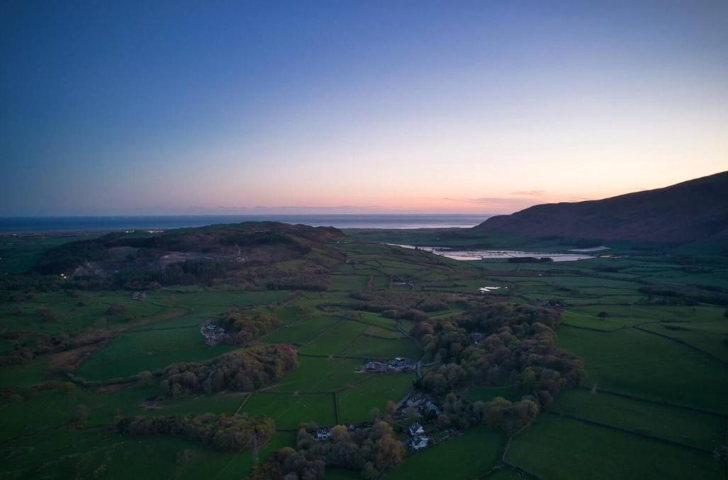 Luxurious Cottage With Hot Tub, Lake District Duddon Zewnętrze zdjęcie